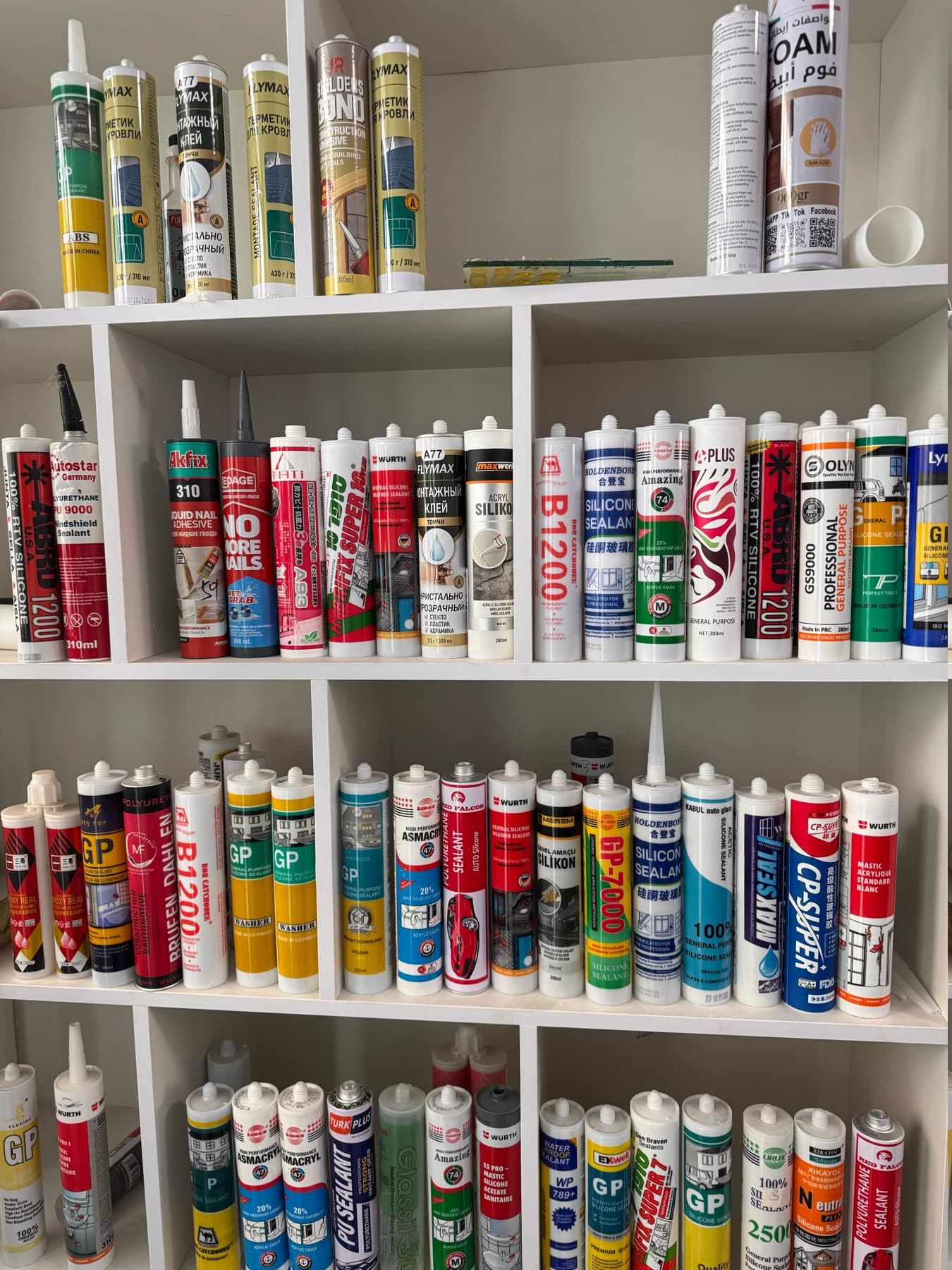 Sealant product samples displayed in the Jiaobao showroom